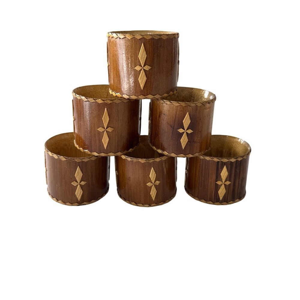 Set Of 6 Vintage Handcrafted Wooden Napkin Rings With Carved Diamond Design